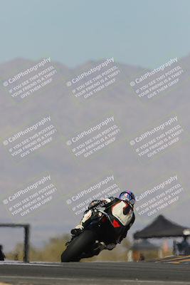 media/Mar-22-2025-CVMA (Sat) [[462c0ffedb]]/Race 13-Amateur Supersport Middleweight/